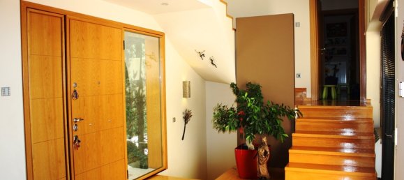 5 bedrooms Villa in Pylaia, Greece No. 7059 20