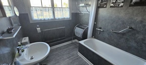 4 bedrooms House in La Ferte-Saint-Cyr, France No. 237657 9