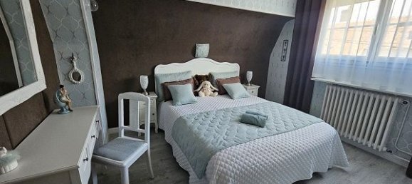 4 bedrooms House in La Ferte-Saint-Cyr, France No. 237657 6