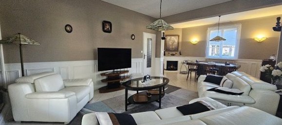 4 bedrooms House in La Ferte-Saint-Cyr, France No. 237657 4