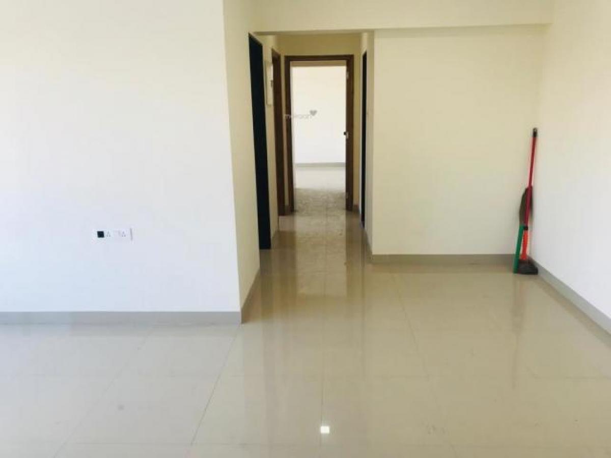 2 bedrooms House in Mumbai, India No. 3894