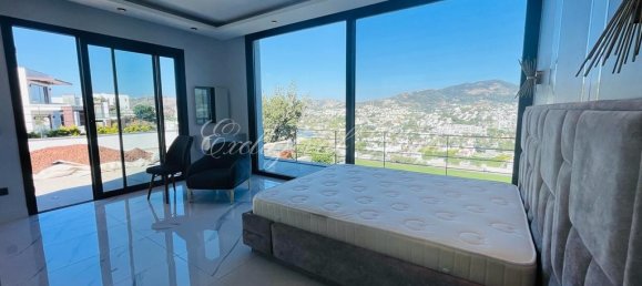 Villa 4+1 in Bodrum, Turkey No. 28769 3