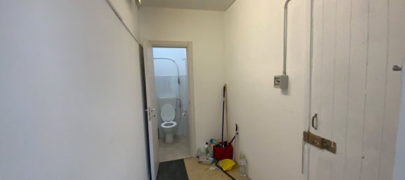 Studio in Catania, Italy No. 259686 8