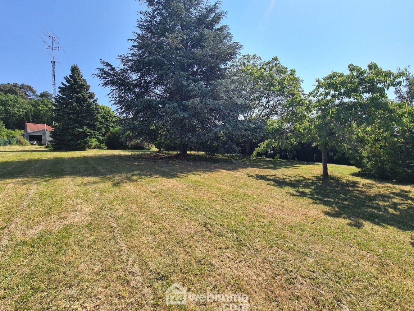 Terreno em Boutigny-sur-Essonne, France 2463 m² N.º 166871