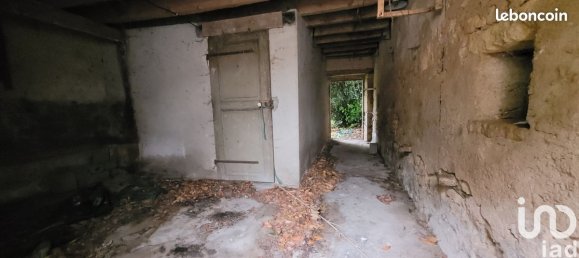 Casa T2 em Saint-Pierre-les-Etieux, France N.º 151914 9