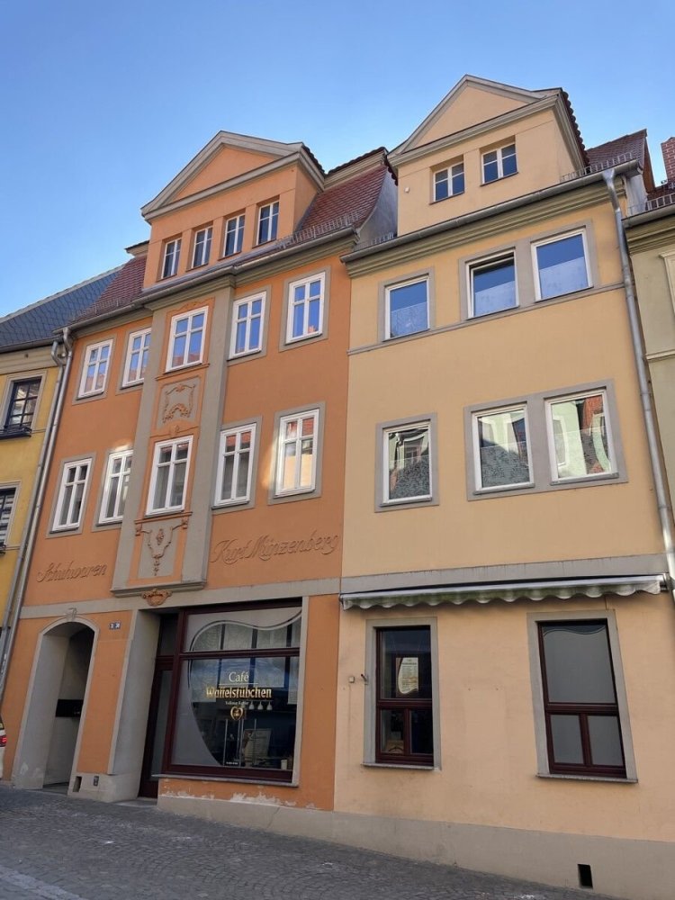 8 rooms Building in Leer, Germany No. 161778