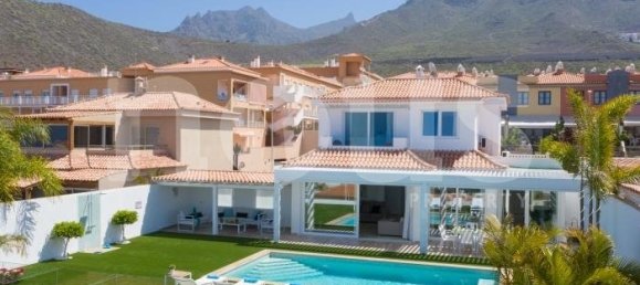 6 chambres Villa à Adeje, Spain No. 13969 10