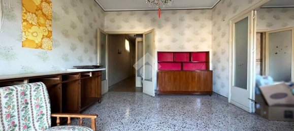 3 bedrooms Apartment in Palermo, Italy No. 169243 5