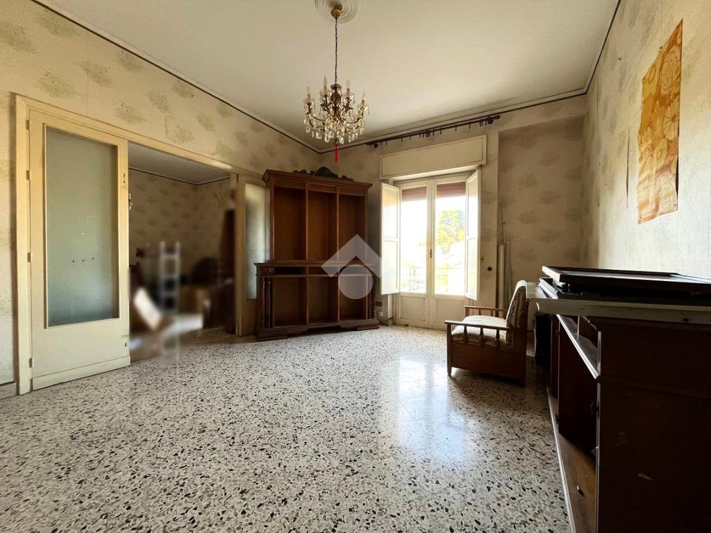 3 bedrooms Apartment in Palermo, Italy No. 169243