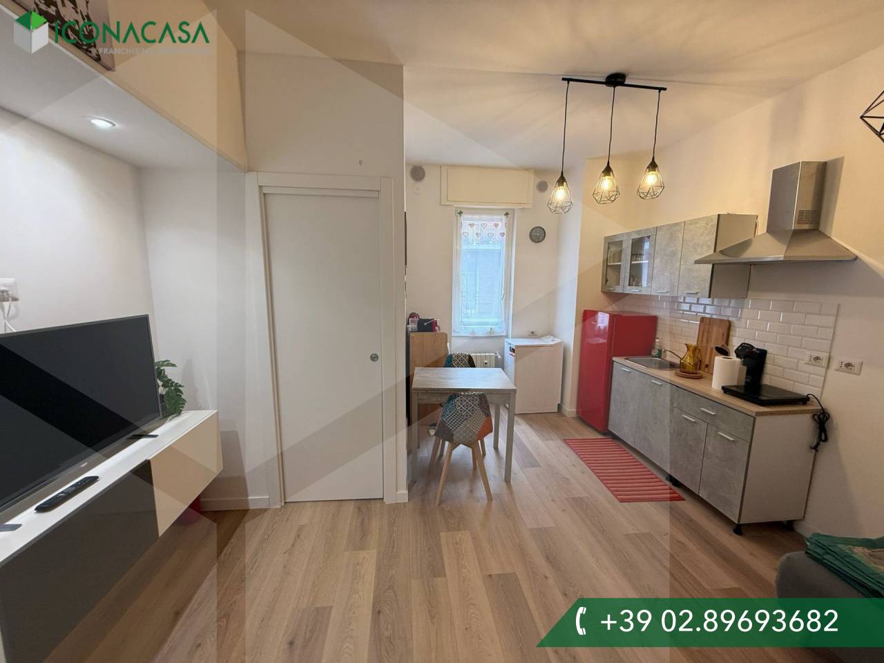 2 rooms Apartment in Milan, Italy No. 250525