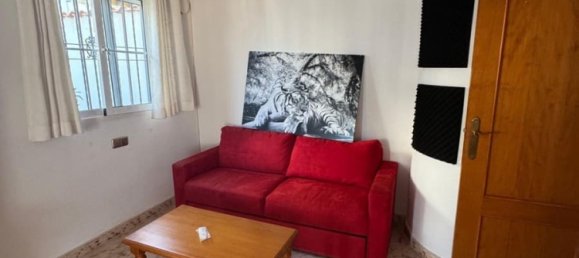 Adosado de 2 dormitorios en Alicante, Spain No. 174665 3