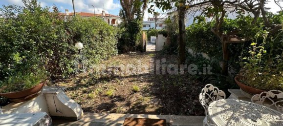 2 bedrooms House in Ardea, Italy No. 320073 11