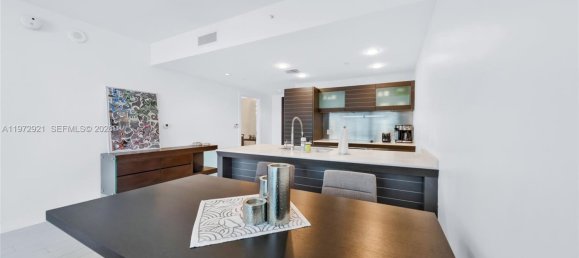 1 غرف نوم عقار تجاري في Miami, الولايات المتحدة رقم 615399 16