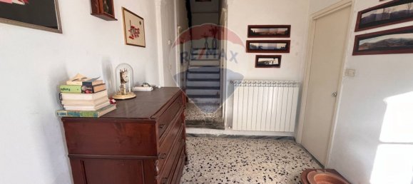 Casa de 7 habitaciónes en Casalciprano, Italy No. 83069 4