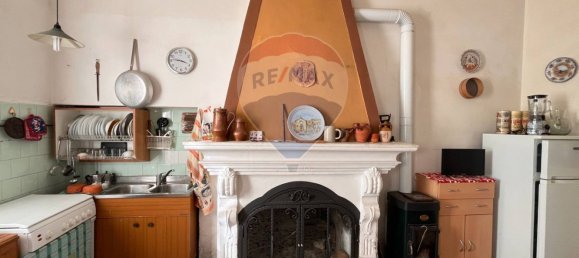 Casa de 7 habitaciónes en Casalciprano, Italy No. 83069 7