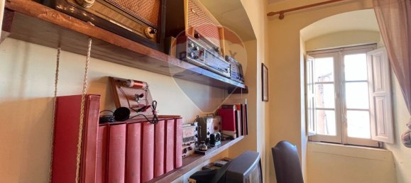 Casa de 7 habitaciónes en Casalciprano, Italy No. 83069 16