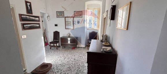 Casa de 7 habitaciónes en Casalciprano, Italy No. 83069 6