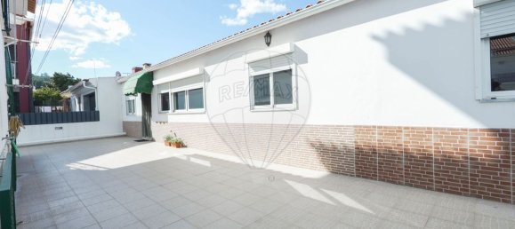 4 bedrooms House in Palmela, Portugal No. 183973 28