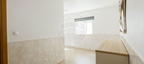 4 bedrooms House in Palmela, Portugal No. 183973 18