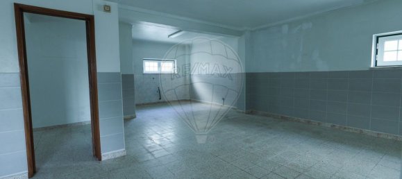 4 bedrooms House in Palmela, Portugal No. 183973 23