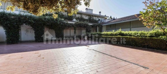 3 Schlafzimmer Villa in Florence, Italy, Nr. 375164 20