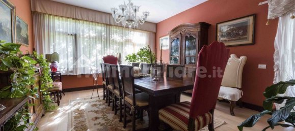 3 Schlafzimmer Villa in Florence, Italy, Nr. 375164 6