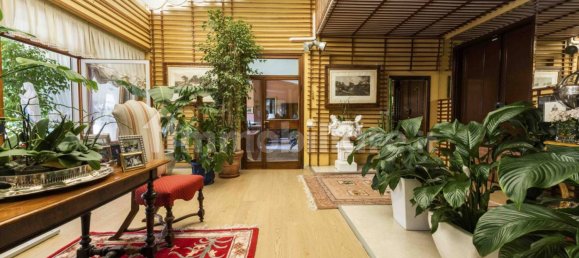 3 Schlafzimmer Villa in Florence, Italy, Nr. 375164 5