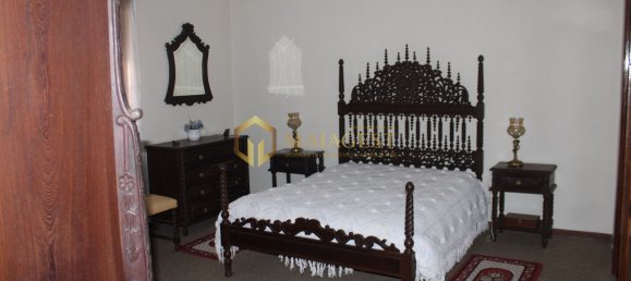 Bâtiment à Sao Mamede de Infesta, Portugal 1100m² No. 14730 33