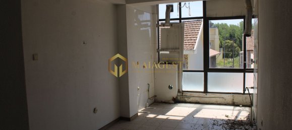 Bâtiment à Sao Mamede de Infesta, Portugal 1100m² No. 14730 19