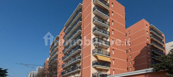 3-salle Appartement à Pioltello, Italy No. 43955 3