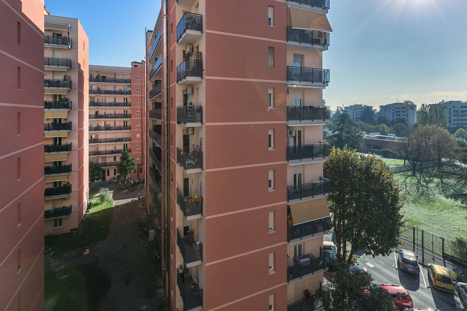 3-salle Appartement à Pioltello, Italy No. 43955