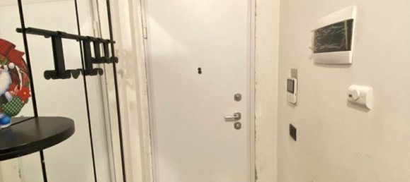 3-salle Appartement à Pioltello, Italy No. 43955 20