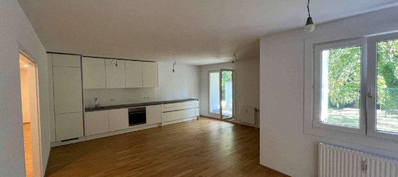 4 rooms Apartment in Dobling, Austria No. 160899 3