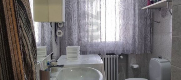 3 rooms Apartment in Gallarate, Italy No. 75248 4