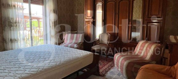 2 bedrooms Apartment in Catania, Italy No. 324306 9
