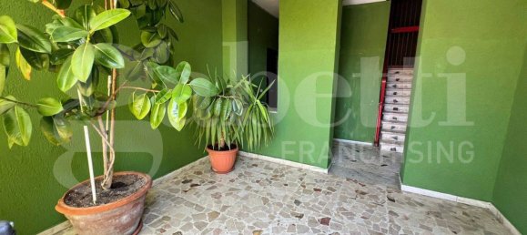 2 bedrooms Apartment in Catania, Italy No. 324306 2