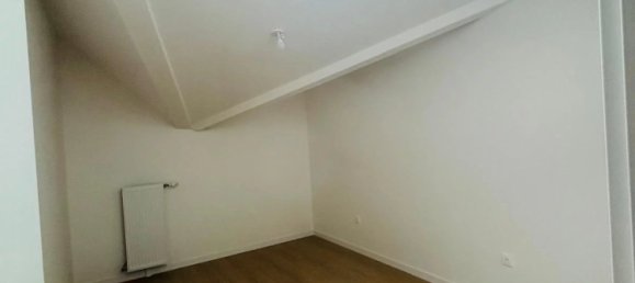 3 Schlafzimmer Wohnung in Senlis, France, Nr. 55317 8