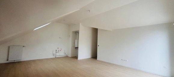 3 Schlafzimmer Wohnung in Senlis, France, Nr. 55317 7