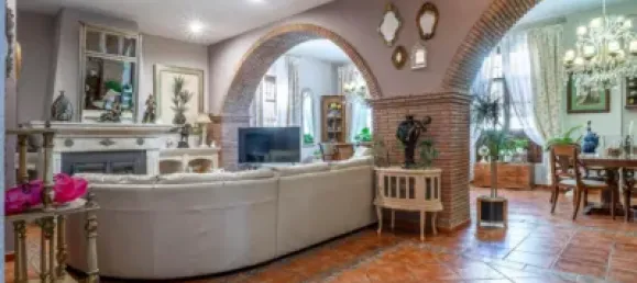 5 bedrooms House in Granada, Spain No. 174569 4