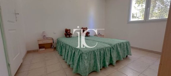 Villa de 4 dormitorios en Barjac, France No. 279184 10