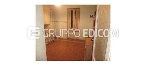 4-salle Appartement à Bari, Italy No. 261032 4