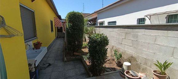 4-Zimmer Haus in Robbio, Italy, Nr. 332712 6