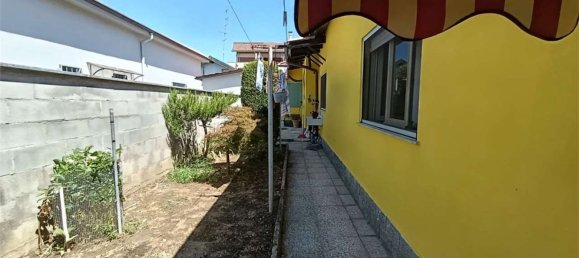 4-Zimmer Haus in Robbio, Italy, Nr. 332712 8