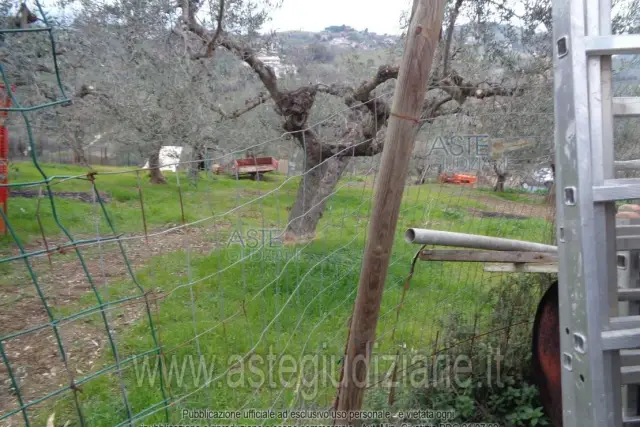 11247m² Land in Spoltore, Italy No. 295311