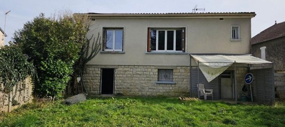 Дом с 3 спальнями в Кон-Кур-сюр-Луар, Франция № 271695 2