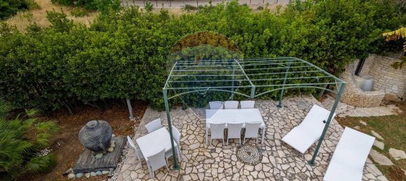 7 Schlafzimmer Villa in Bari, Italy, Nr. 148677 12