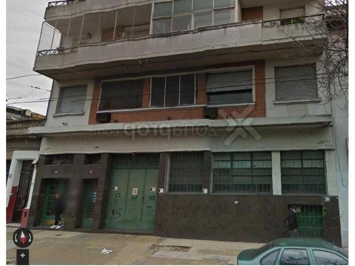Propiedad comercial en Buenos Aires, Argentina No. 106646