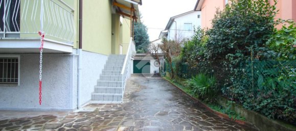 8 rooms House in Cesena, Italy No. 15935 17