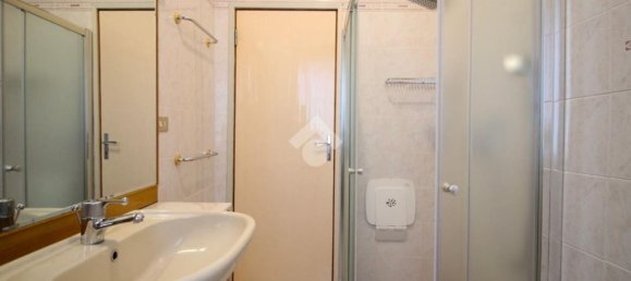 8 rooms House in Cesena, Italy No. 15935 11