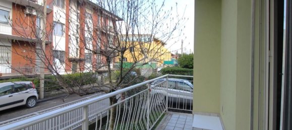 8 rooms House in Cesena, Italy No. 15935 5